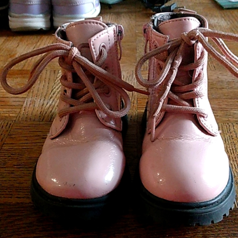 Toddler boots